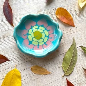 Handmade stoneware trinket dish